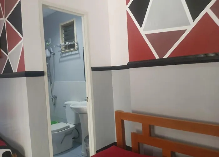 Indino's Sardines Run And Sea Turtle 1 Minute Walking Distance Guest house Moalboal
